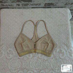 Outdoor Voices Steeplechase Bra in Beige/Light Yellow, XS